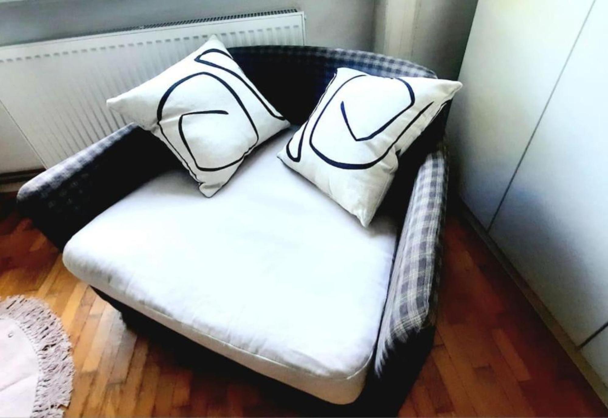 One Bedroom By The Park Old Town Belle Vue ทิมิชัวรา ภายนอก รูปภาพ